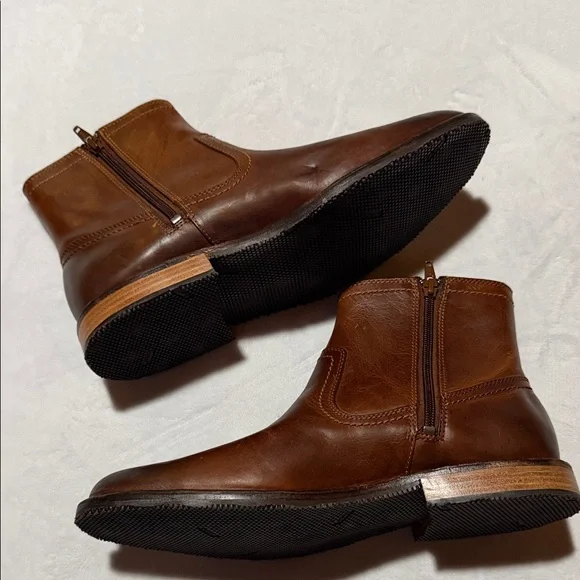 Sebago Men's metro zip booties